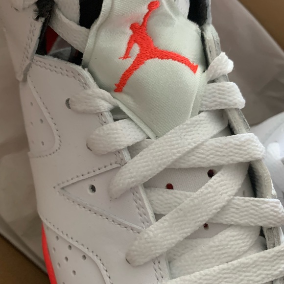 Jordan retro 6 - Picture 2 of 8